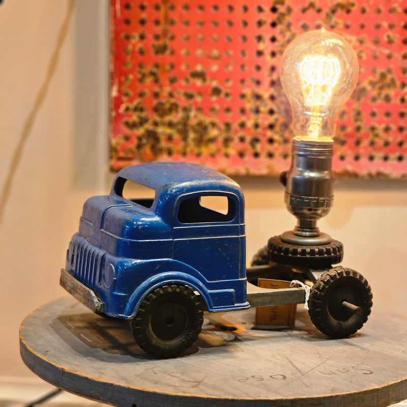 Tony the Truck Lamp