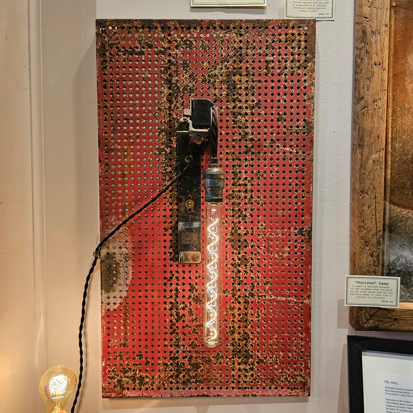 Red Metal Wall Sconce Lamp