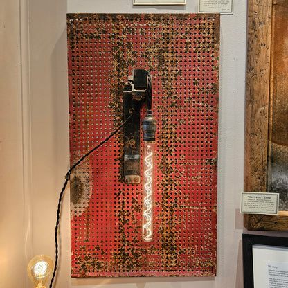 Red Metal Wall Sconce Lamp