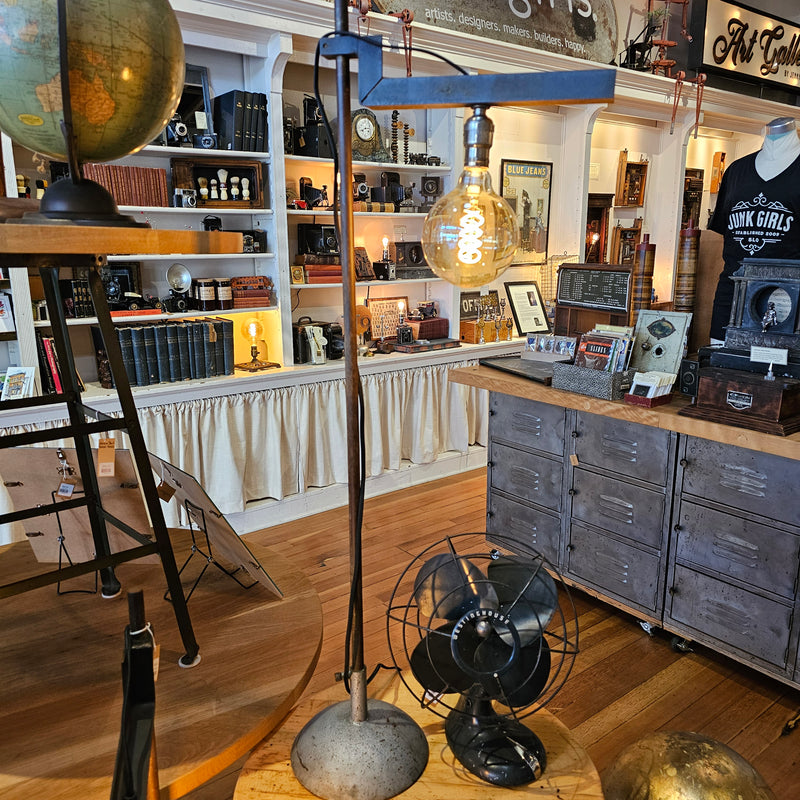 Hanz & Franz Floor Lamps