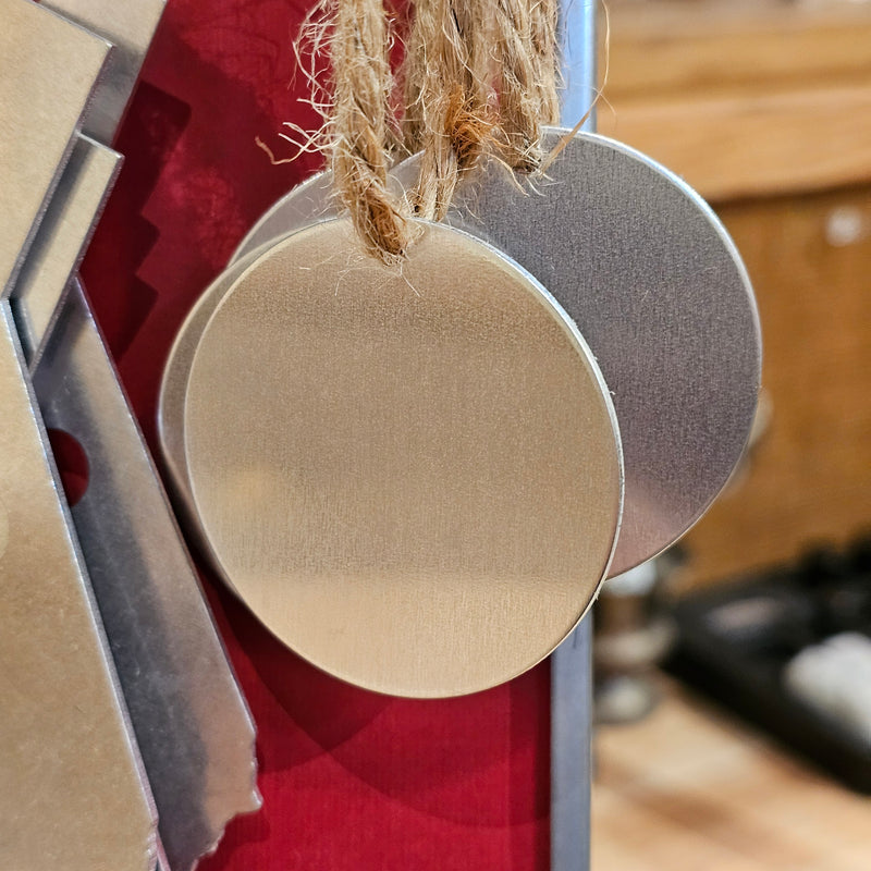 Ornament - Round Aluminum