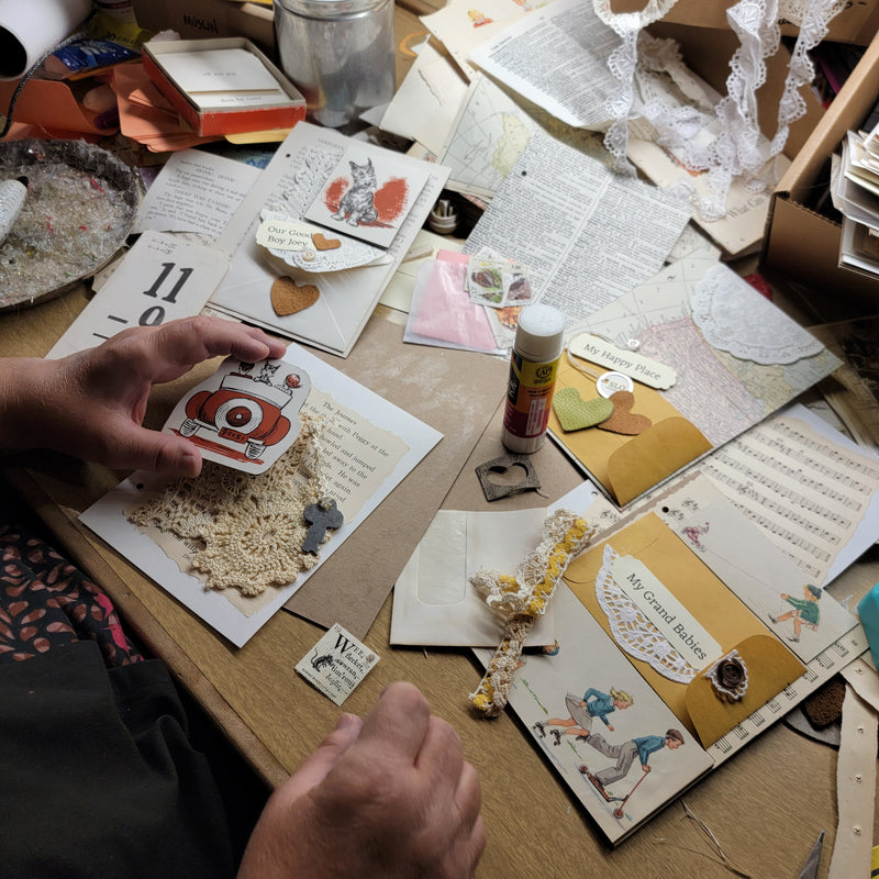 Beginning Junk Journaling Workshop with Ellen