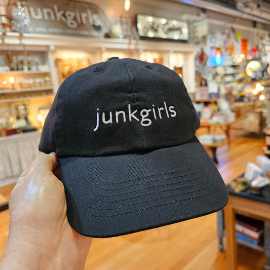 Junkgirls black cap