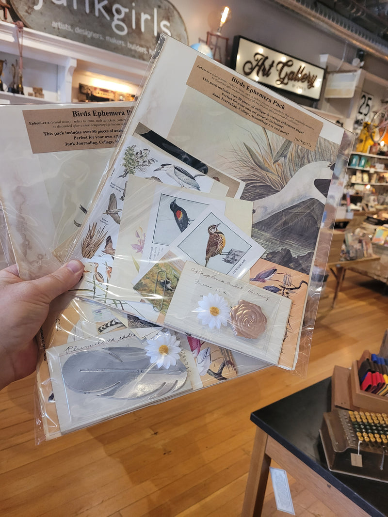 Birds Ephemera Pack 34