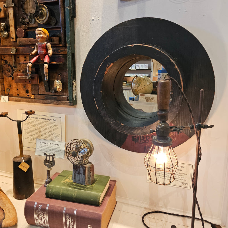 Round Foundry Pattern Mirror-Small
