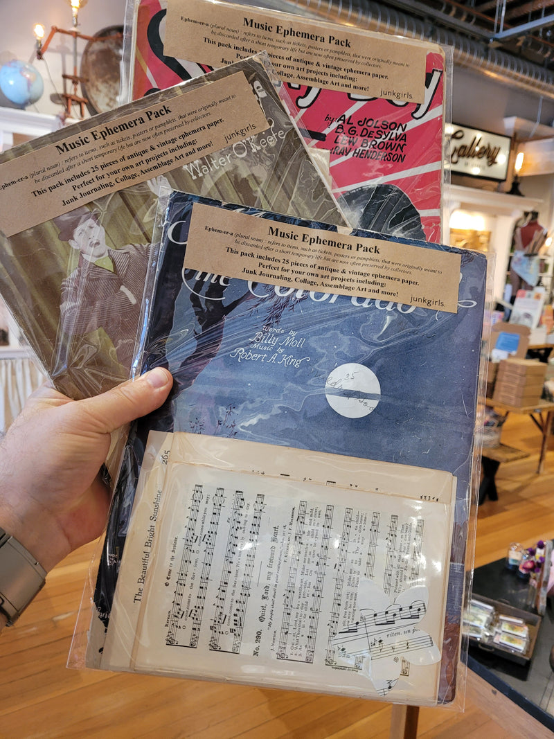 Music Ephemera Pack (25 pieces)